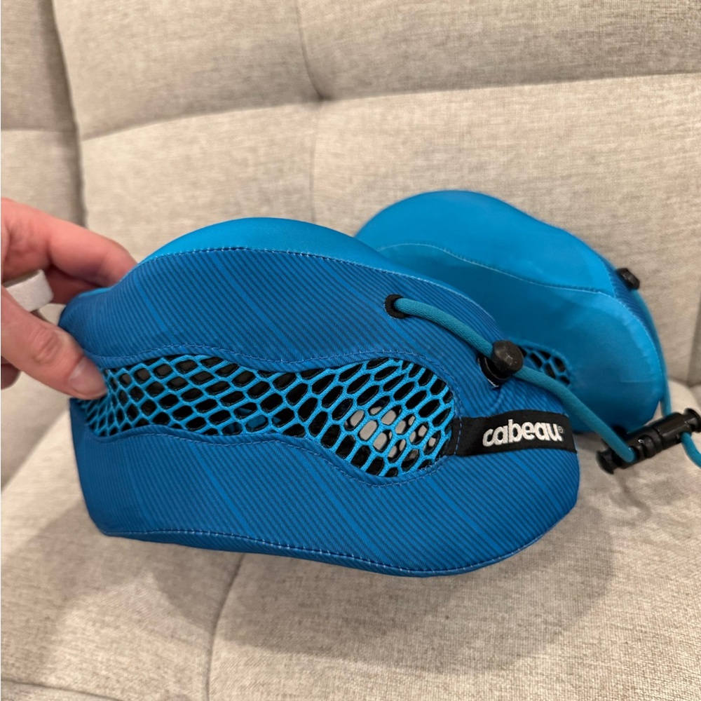 Cabeau Blue Travel Neck Pillow